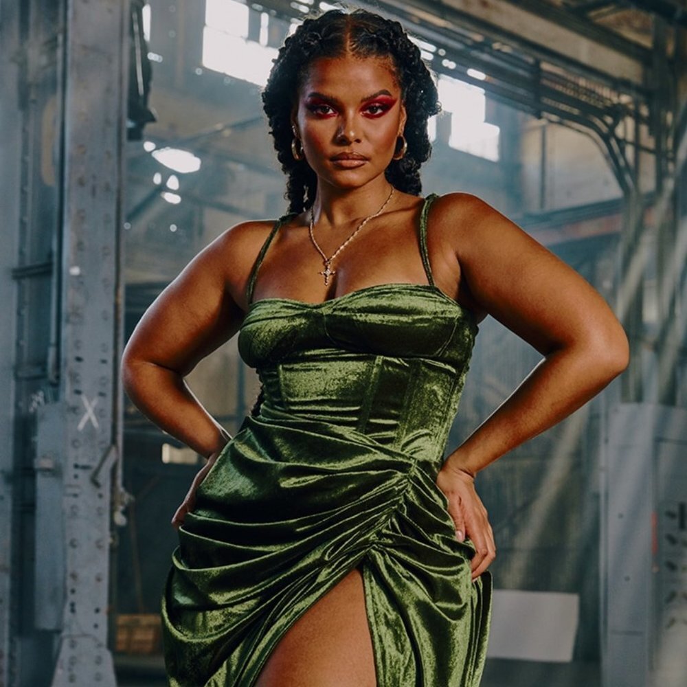 Pretty Little Thing - Emerald Green KHAKI VELVET STRUCTURE CORSET TOP